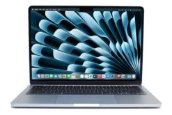 APPLE MacBook Air 13-inch M4 (Sky Blue, 2025) - Good